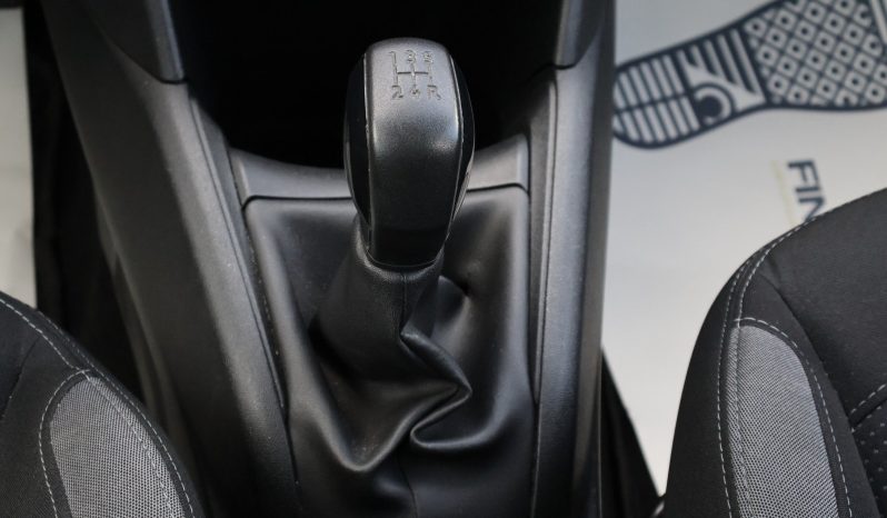 
								Peugeot 208 1.4 hdi completo									