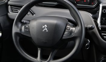 
									Peugeot 208 1.4 hdi completo								