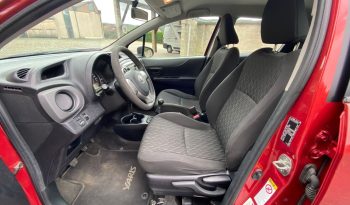 
									TOYOTA YARIS 1.0 VVTI completo								
