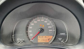 
									TOYOTA YARIS 1.0 VVTI completo								