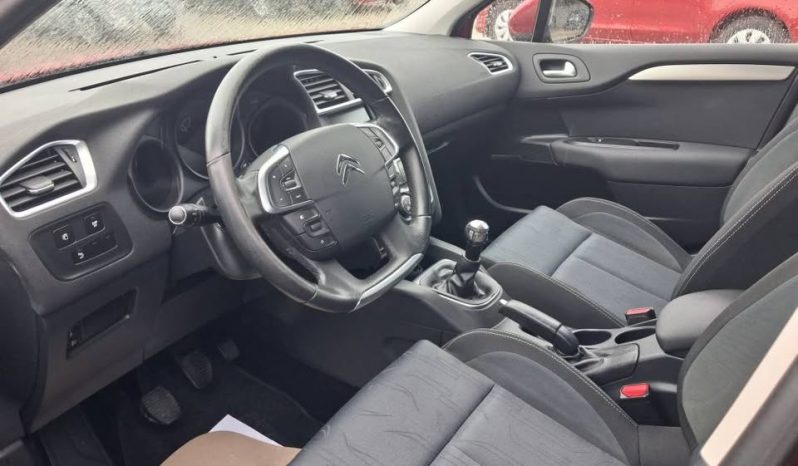 
								CITROEN C4 1.6 HDI 110CV completo									